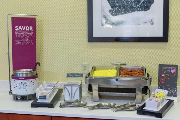 Hampton Inn By Hilton and Suites Knoxville-Downtown, TN image 13