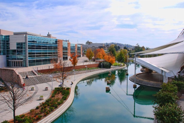 Hampton Inn By Hilton and Suites Knoxville-Downtown, TN Main image