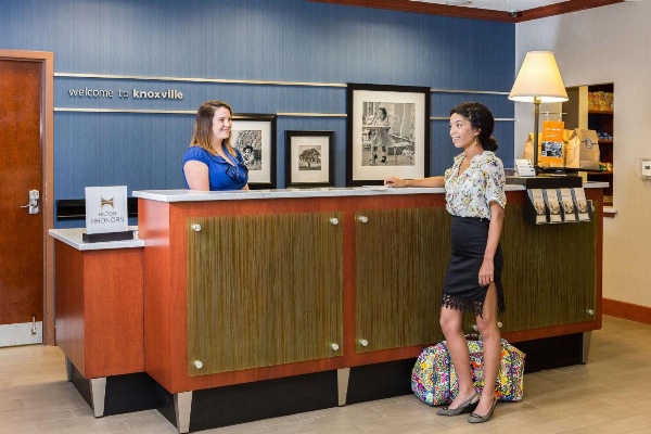 Hampton Inn By Hilton and Suites Knoxville-Downtown, TN image 5