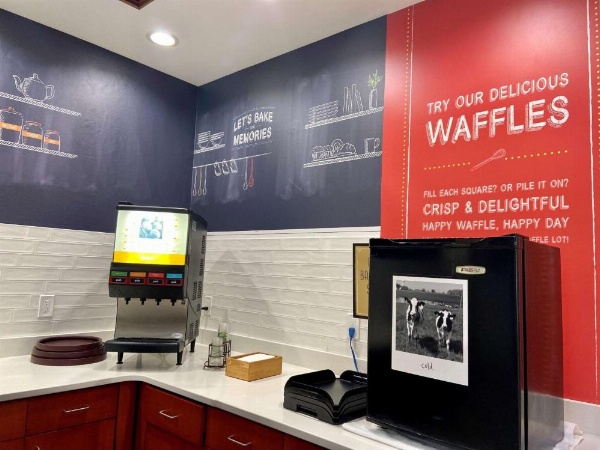 Hampton Inn By Hilton and Suites Knoxville-Downtown, TN image 8